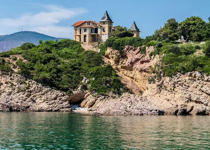 Ekali 利迈纳里亚